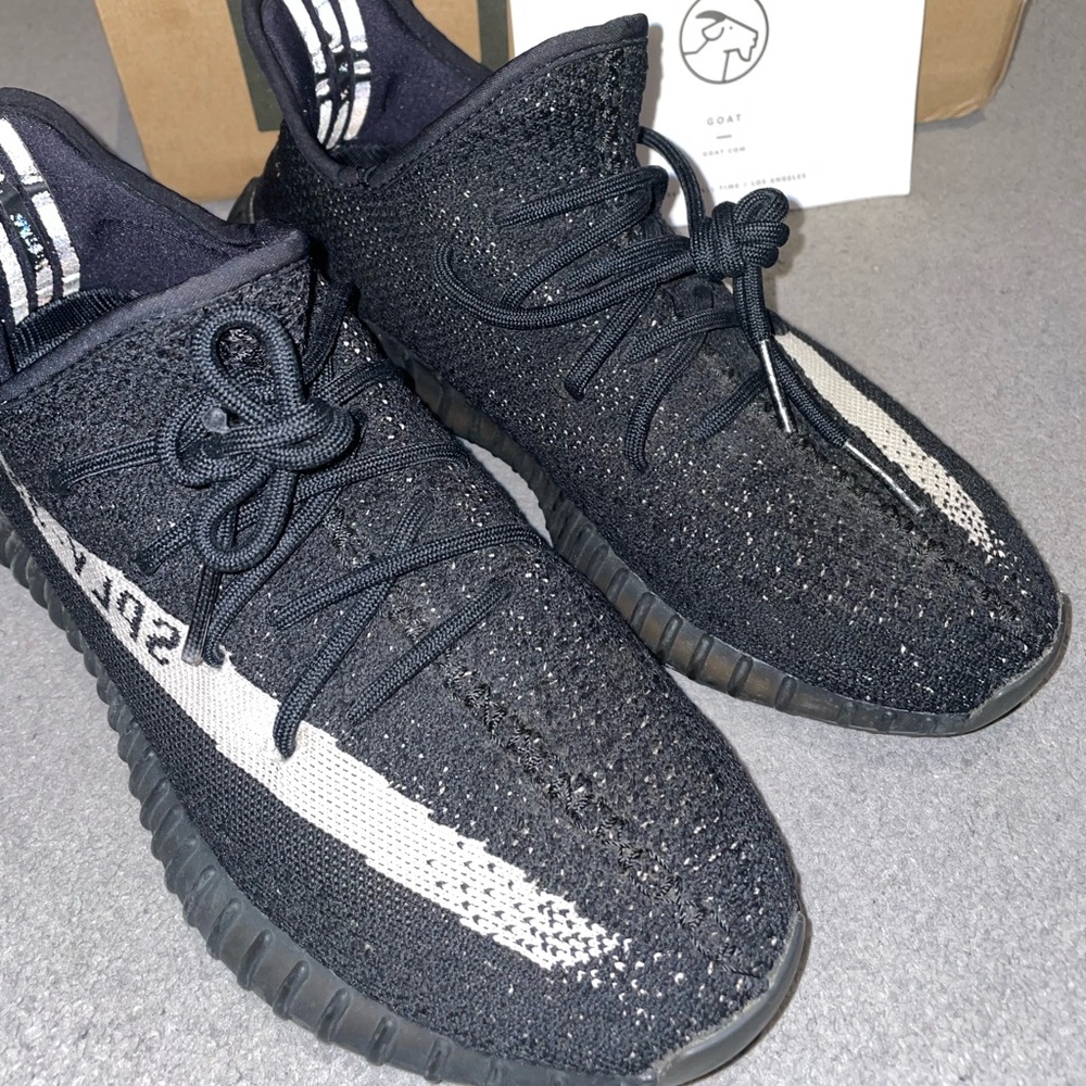 Adidas YEEZY boost 350 Oreo